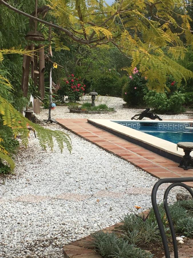 Finca El Rio,, La Casita One Of 2 Self Catering Studios. Pool And Hydrotherapy Jacuzzi Málaga Exterior foto